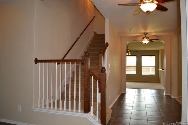 509 SEA HEADRIG DR, Cibolo, TX 78108