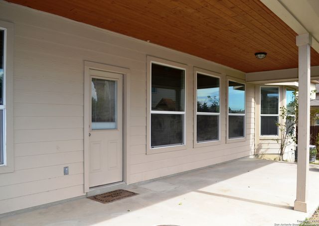 509 SEA HEADRIG DR, Cibolo, TX 78108
