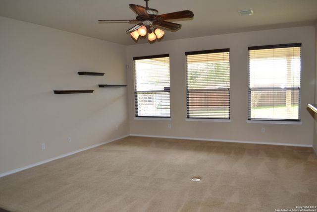 509 SEA HEADRIG DR, Cibolo, TX 78108