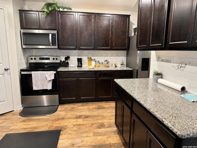 7123 CAPELLA CIR, San Antonio, TX 78252