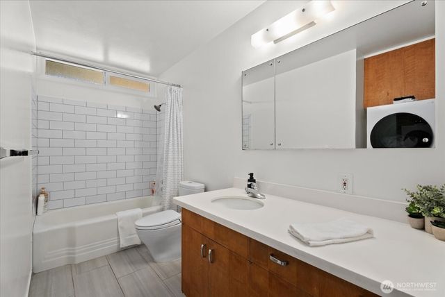 719 721 N 38th Street, Seattle, WA 98103