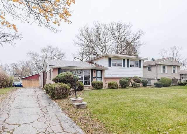 19011 Loretto Lane, Country Club Hills, IL 60478
