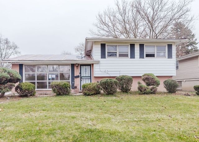 19011 Loretto Lane, Country Club Hills, IL 60478