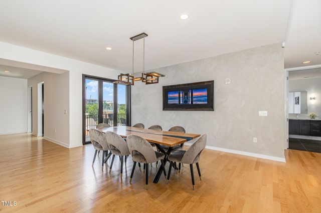 523 S West Street 402, Raleigh, NC 27601