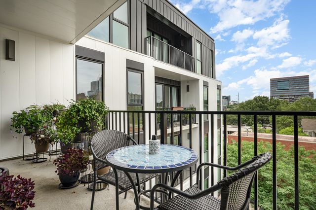 523 S West Street 402, Raleigh, NC 27601