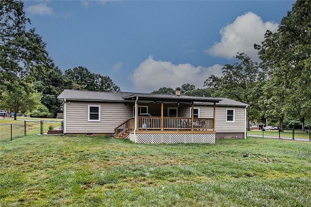 592 Morton Avenue, Asheboro, NC 27205