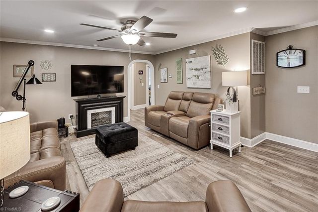 592 Morton Avenue, Asheboro, NC 27205