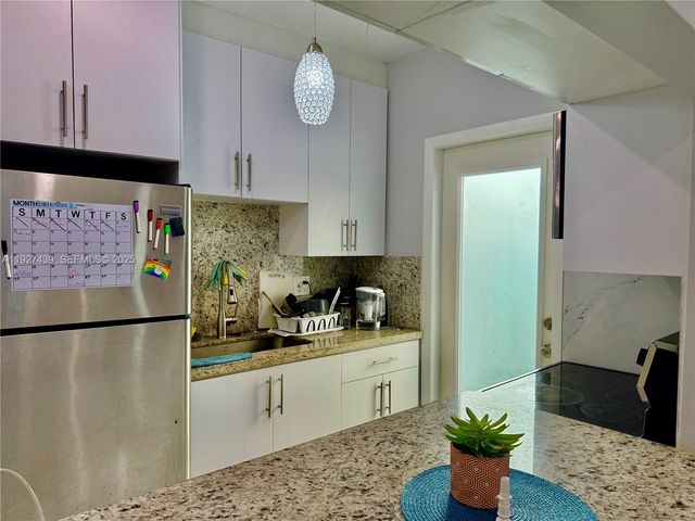 644 Meridian Ave 1, Miami Beach, FL 33139