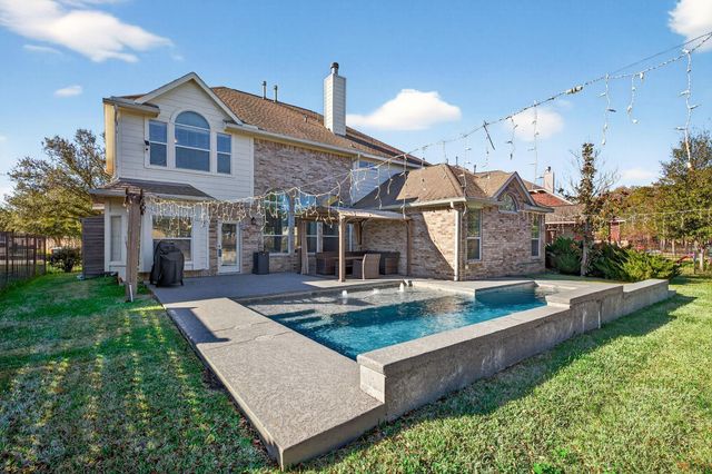 30214 Vinebriar Drive, Spring, TX 77386