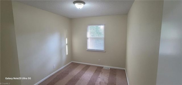 1925 Vantage Point Place F, Greensboro, NC 27407