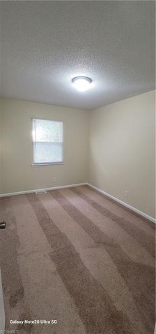 1925 Vantage Point Place F, Greensboro, NC 27407
