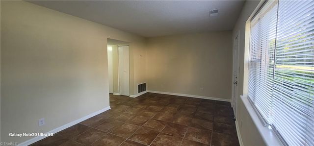 1925 Vantage Point Place F, Greensboro, NC 27407