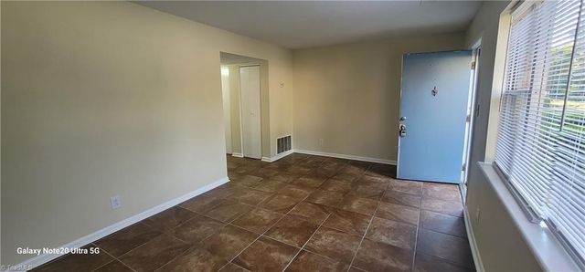 1925 Vantage Point Place F, Greensboro, NC 27407
