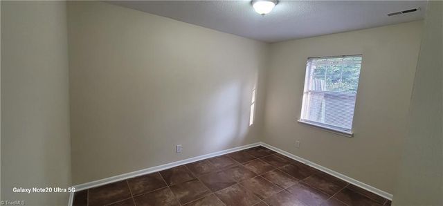 1925 Vantage Point Place F, Greensboro, NC 27407