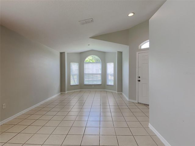 10193 OAK CREST ROAD, Orlando, FL 32829
