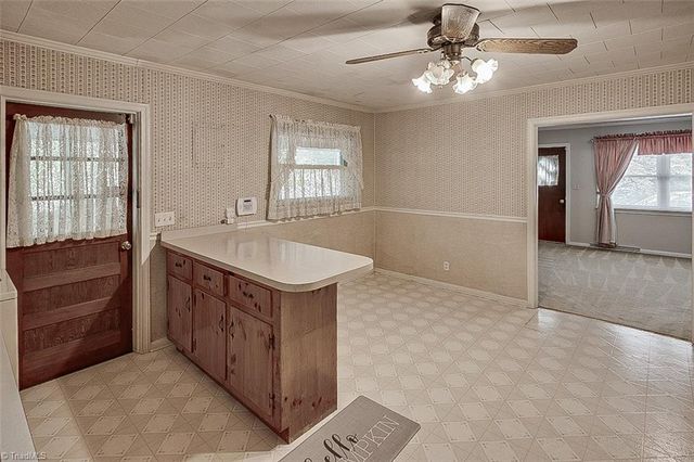 1407 Meadowbrook Road, Asheboro, NC 27203