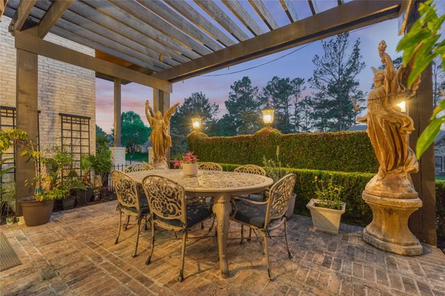 39 Wycliffe Drive, Montgomery, TX 77356