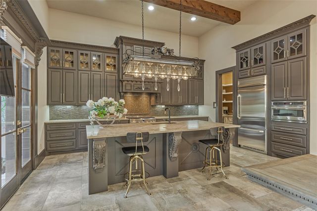 39 Wycliffe Drive, Montgomery, TX 77356