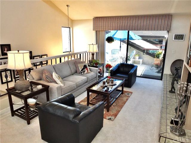 4015 N Virginia, Long Beach, CA 90807