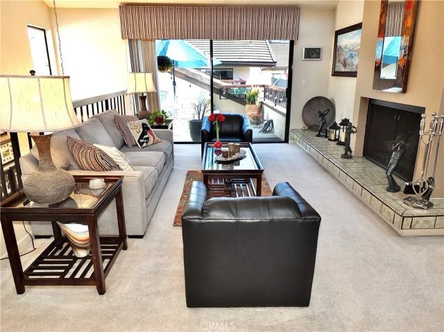 4015 N Virginia, Long Beach, CA 90807