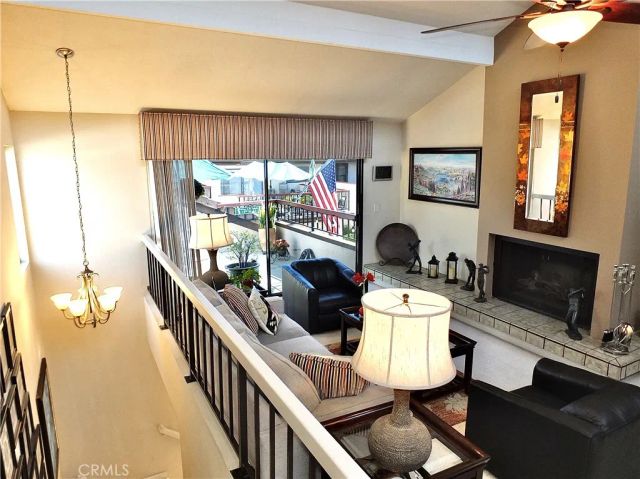 4015 N Virginia, Long Beach, CA 90807