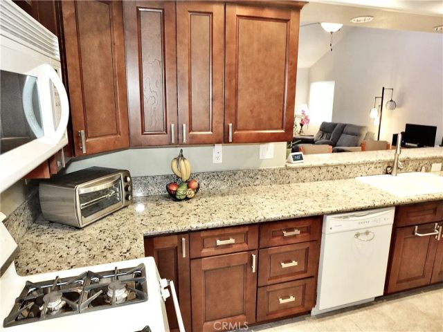 4015 N Virginia, Long Beach, CA 90807