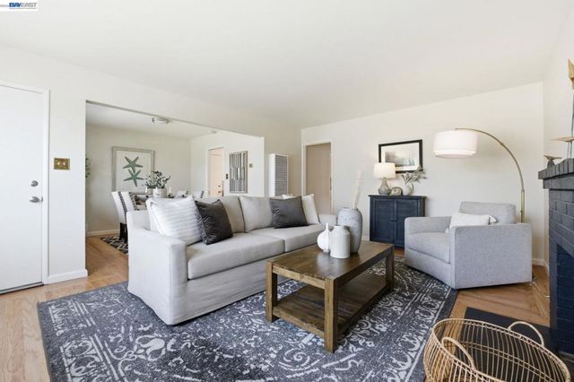 1762 Via Redondo, San Lorenzo, CA 94580