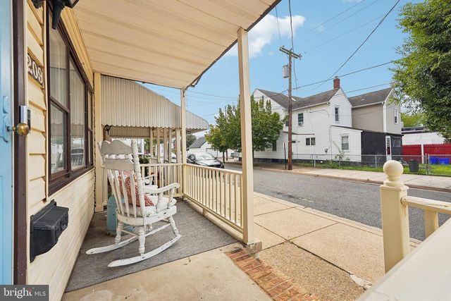 209 LAFAYETTE ST, Bristol, PA 19007
