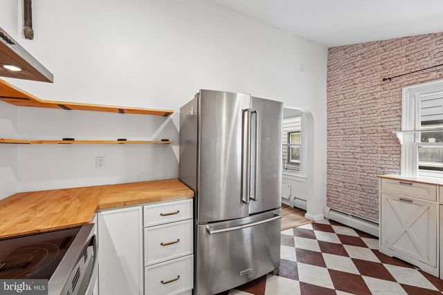 209 LAFAYETTE ST, Bristol, PA 19007