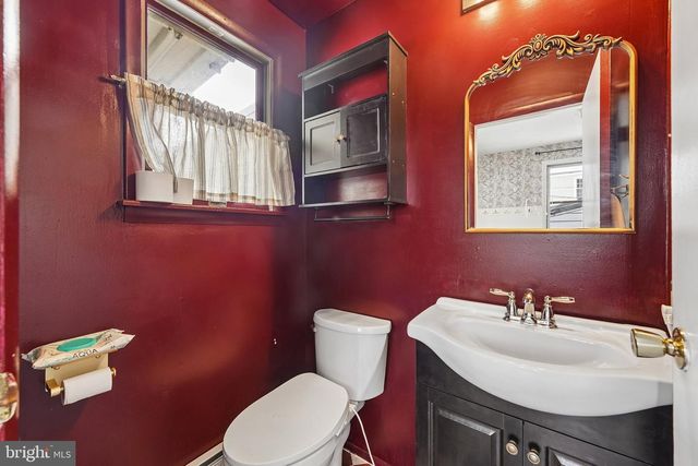209 LAFAYETTE ST, Bristol, PA 19007