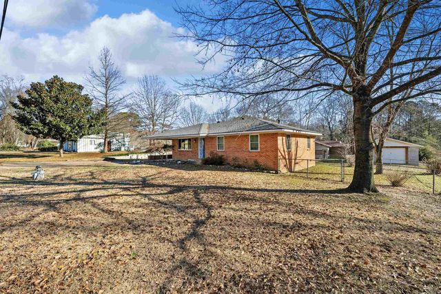 1213 N Shady Lane, Bauxite, AR 72015