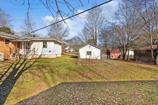 1213 N Shady Lane, Bauxite, AR 72015