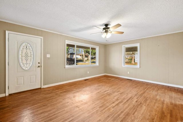 1213 N Shady Lane, Bauxite, AR 72015