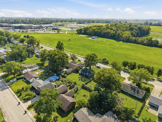 1019 N Broadway, Greenfield, IN 46140