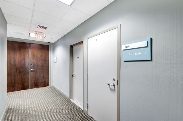 2141 S Alternate A1a 305, Jupiter, FL 33477