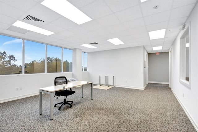 2141 S Alternate A1a 305, Jupiter, FL 33477