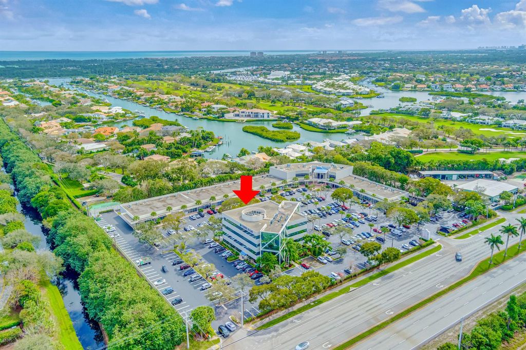 2141 S Alternate A1a 305, Jupiter, FL 33477