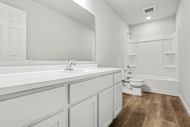 2191 Suncrest Breeze, Berrien Springs, MI 49103