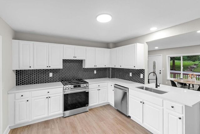 2817 N 66th Street, Kansas City, KS 66104