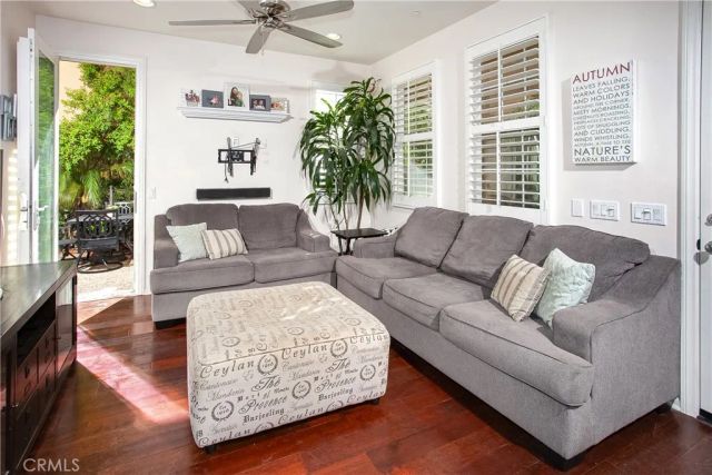 2937 Palmera Lane, Simi Valley, CA 93065