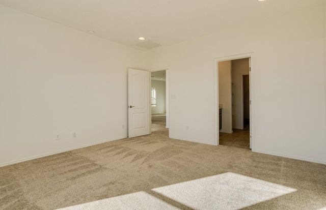 288 Prism Avenue SW, Rio Rancho, NM 87124