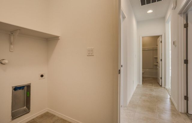 288 Prism Avenue SW, Rio Rancho, NM 87124