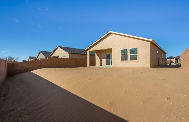 288 Prism Avenue SW, Rio Rancho, NM 87124