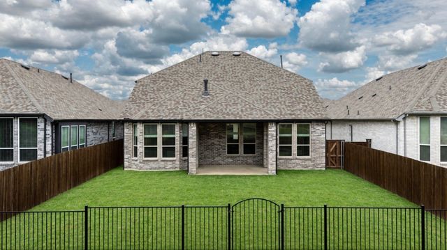 2436 Brightling Bend, Forney, TX 75126