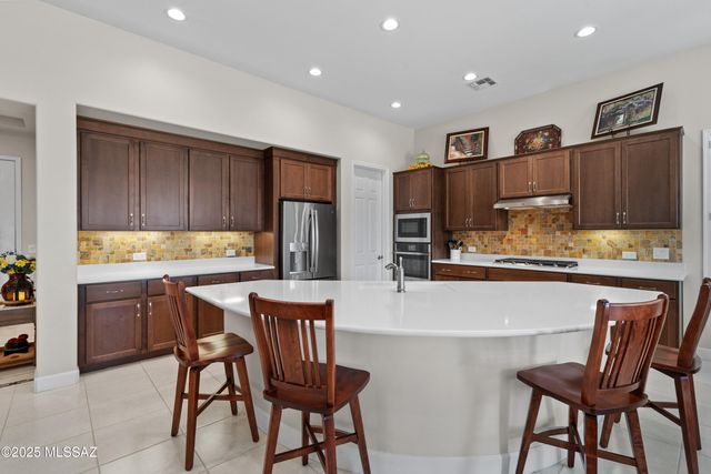 61663 E Talc Street, Oracle, AZ 85623