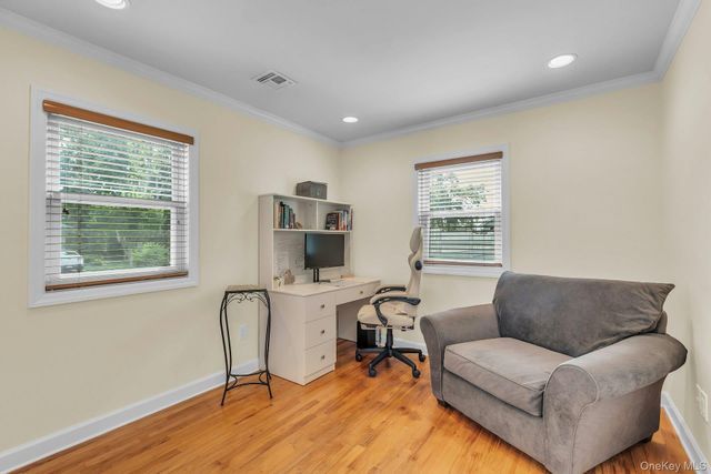 360 Bayport Avenue, Bayport, NY 11705