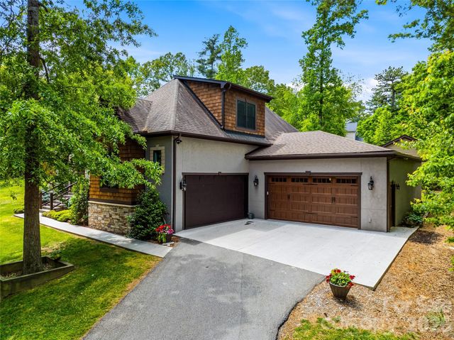112 Caleb Drive, Fletcher, NC 28732