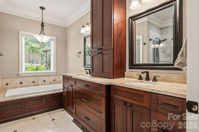 112 Caleb Drive, Fletcher, NC 28732