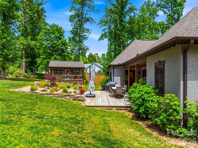 112 Caleb Drive, Fletcher, NC 28732
