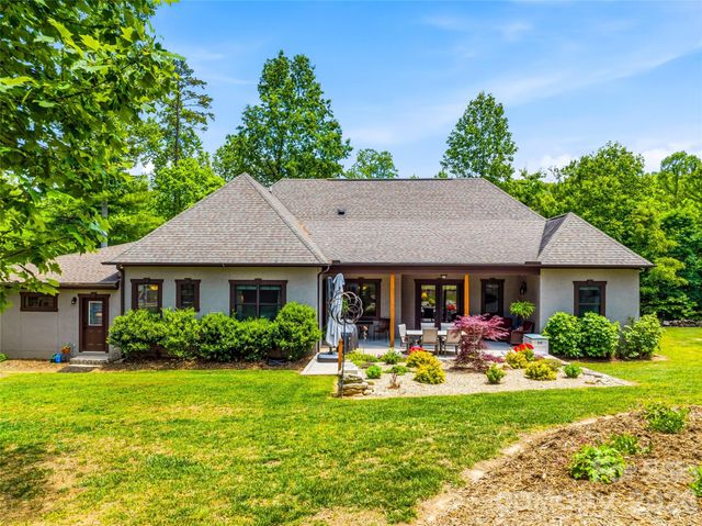 112 Caleb Drive, Fletcher, NC 28732
